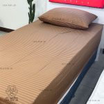 ملحفه و روبالشتی هتلی
