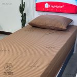 ملحفه و روبالشتی هتلی